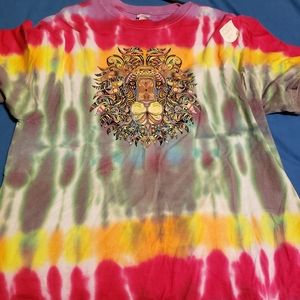 Tie dye with lion